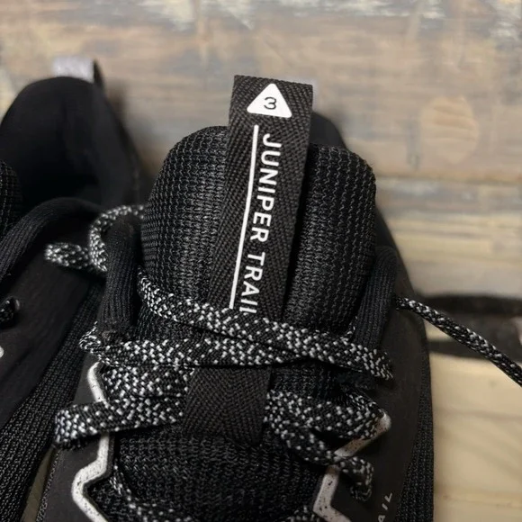 Nike Juniper Trail 3 Lightweight Women's Size 9 Black Gray Running Shoes EUC - Picture 2 of 9